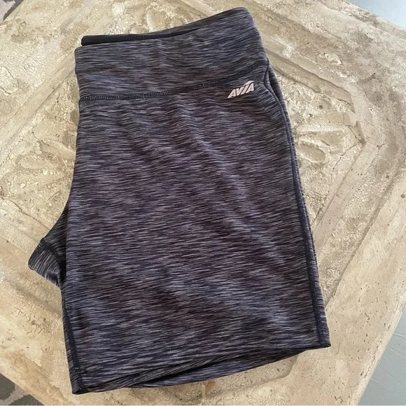 $10 SALE Avia Workout Shorts Activewear Women XL Black Charcoal Grey Athleisure - Picture 8 of 8